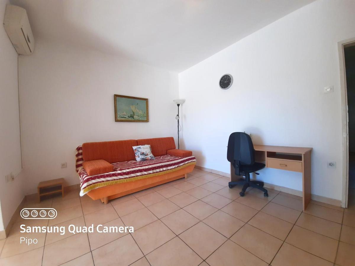 Apartman Samblic Krk Town Exterior foto